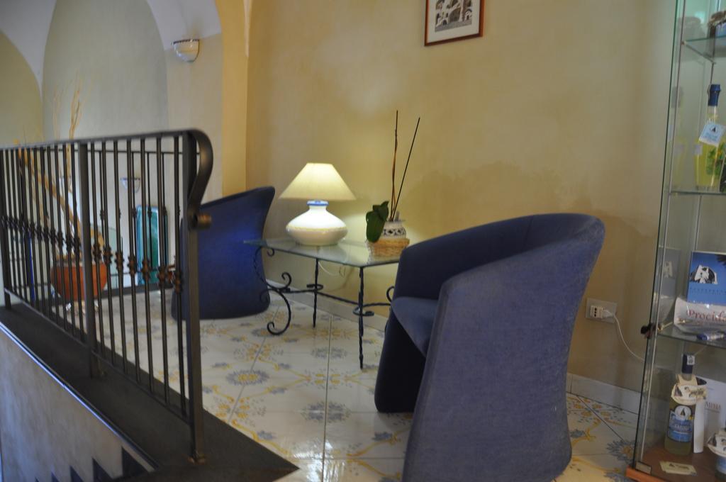 Hotel Savoia Procida Esterno foto