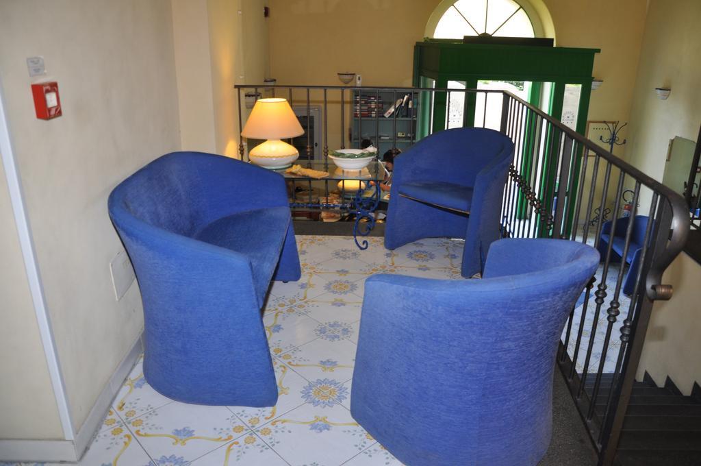 Hotel Savoia Procida Esterno foto