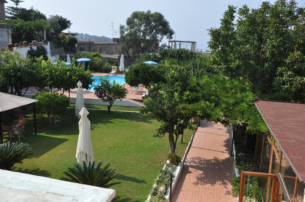 Hotel Savoia Procida Esterno foto